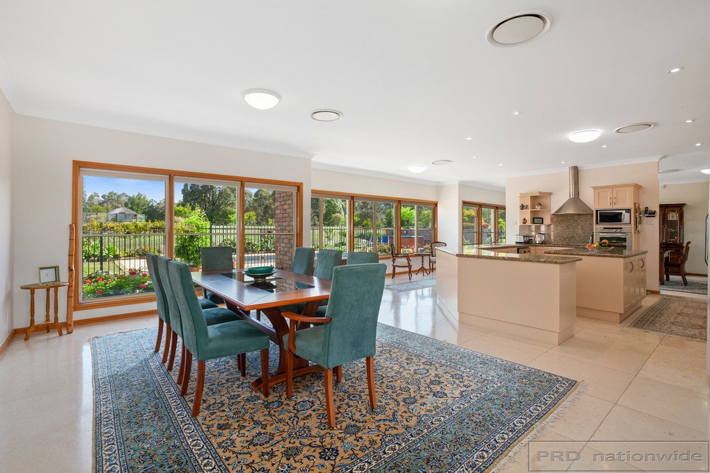 65 Forest Hill Drive OAKHAMPTON HEIGHTS 6