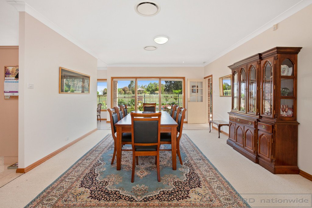65 Forest Hill Drive OAKHAMPTON HEIGHTS 8