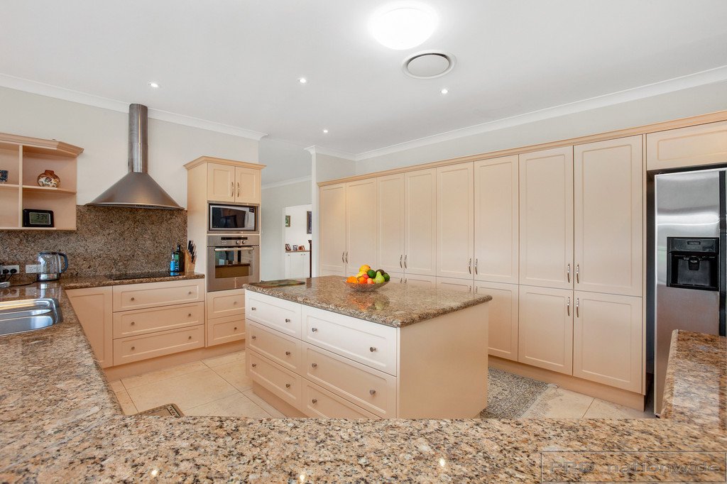 65 Forest Hill Drive OAKHAMPTON HEIGHTS 12