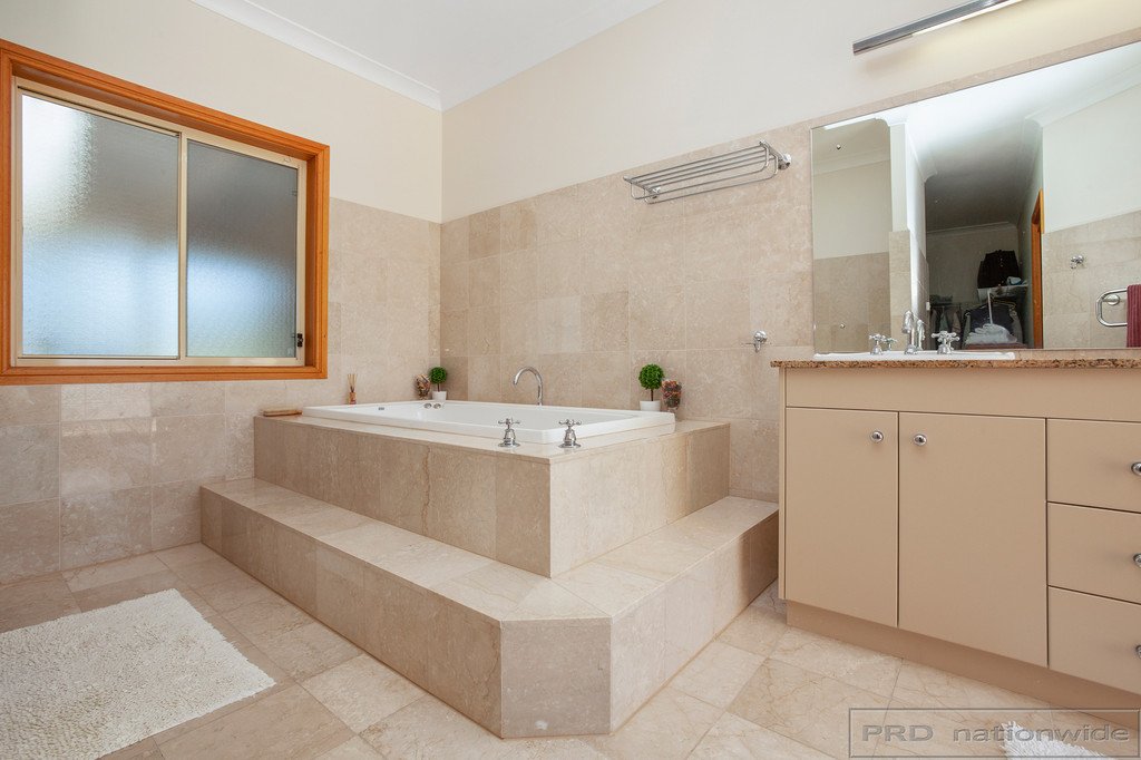 65 Forest Hill Drive OAKHAMPTON HEIGHTS 20