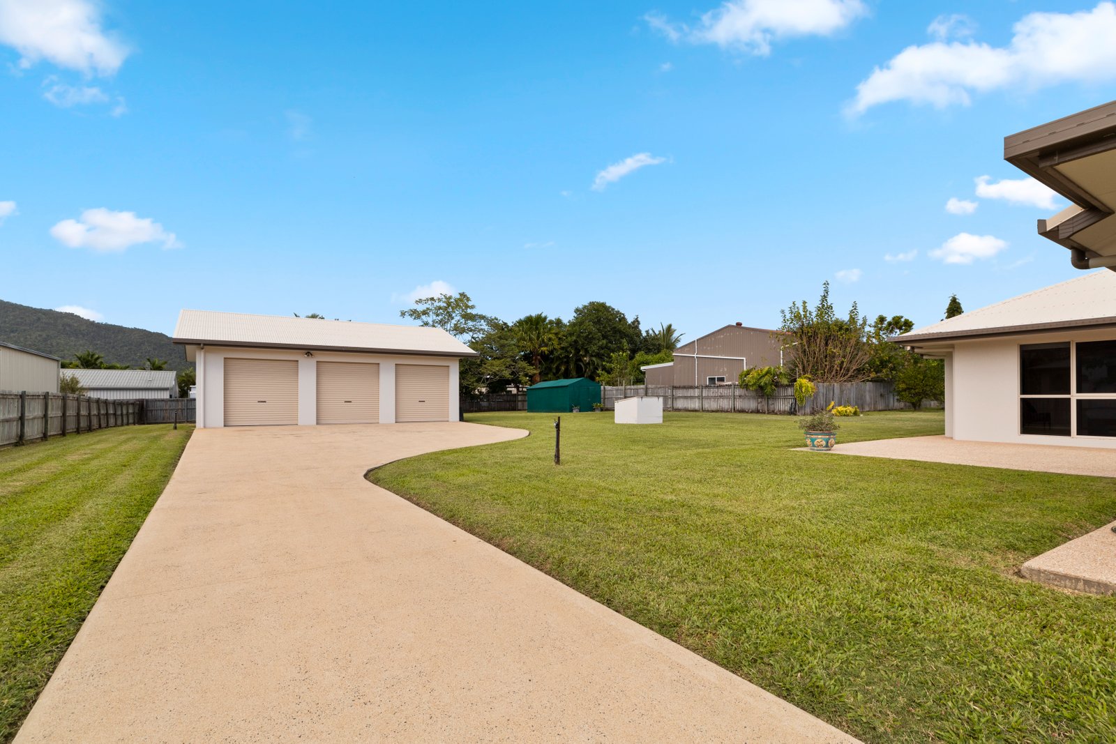 65 Galbraith Park Drive CANNON VALLEY 23