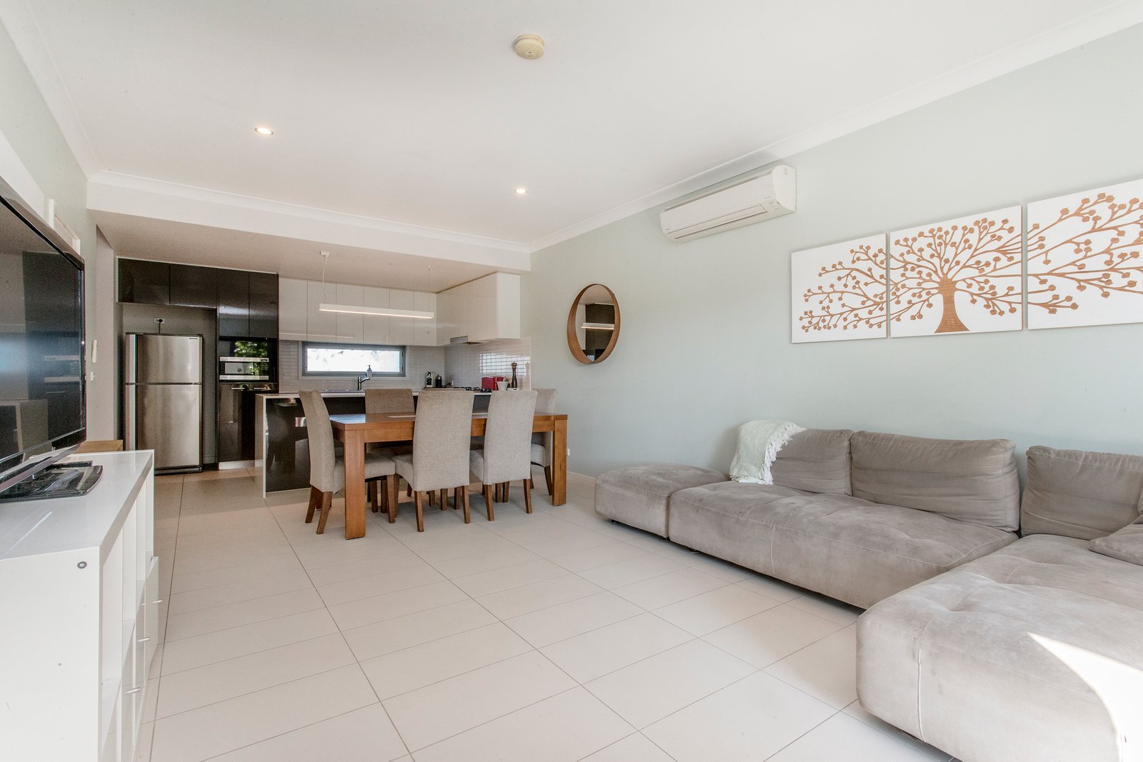 65 Gannet Drive Cranebrook 2