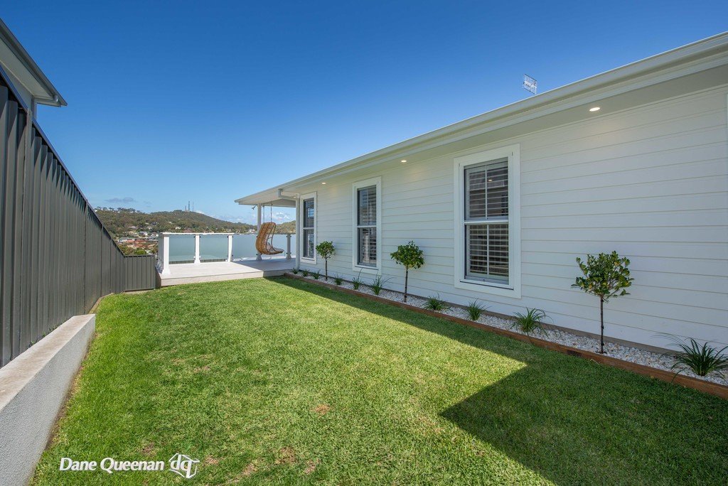 65 Gawul Circuit CORLETTE 10