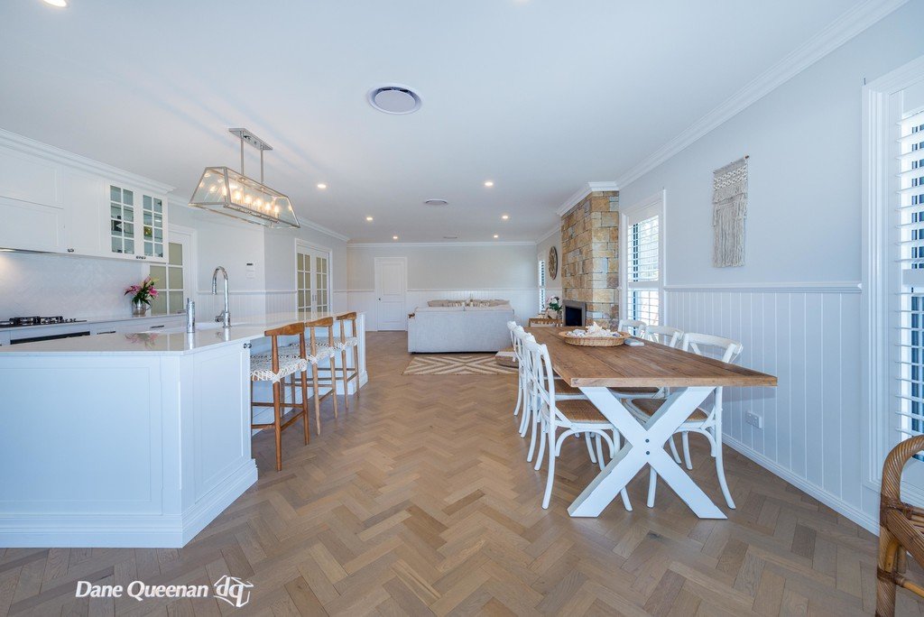 65 Gawul Circuit CORLETTE 12