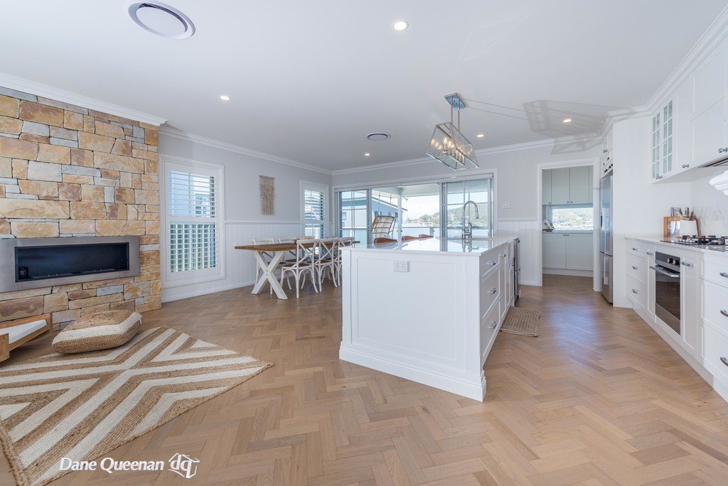 65 Gawul Circuit CORLETTE 13