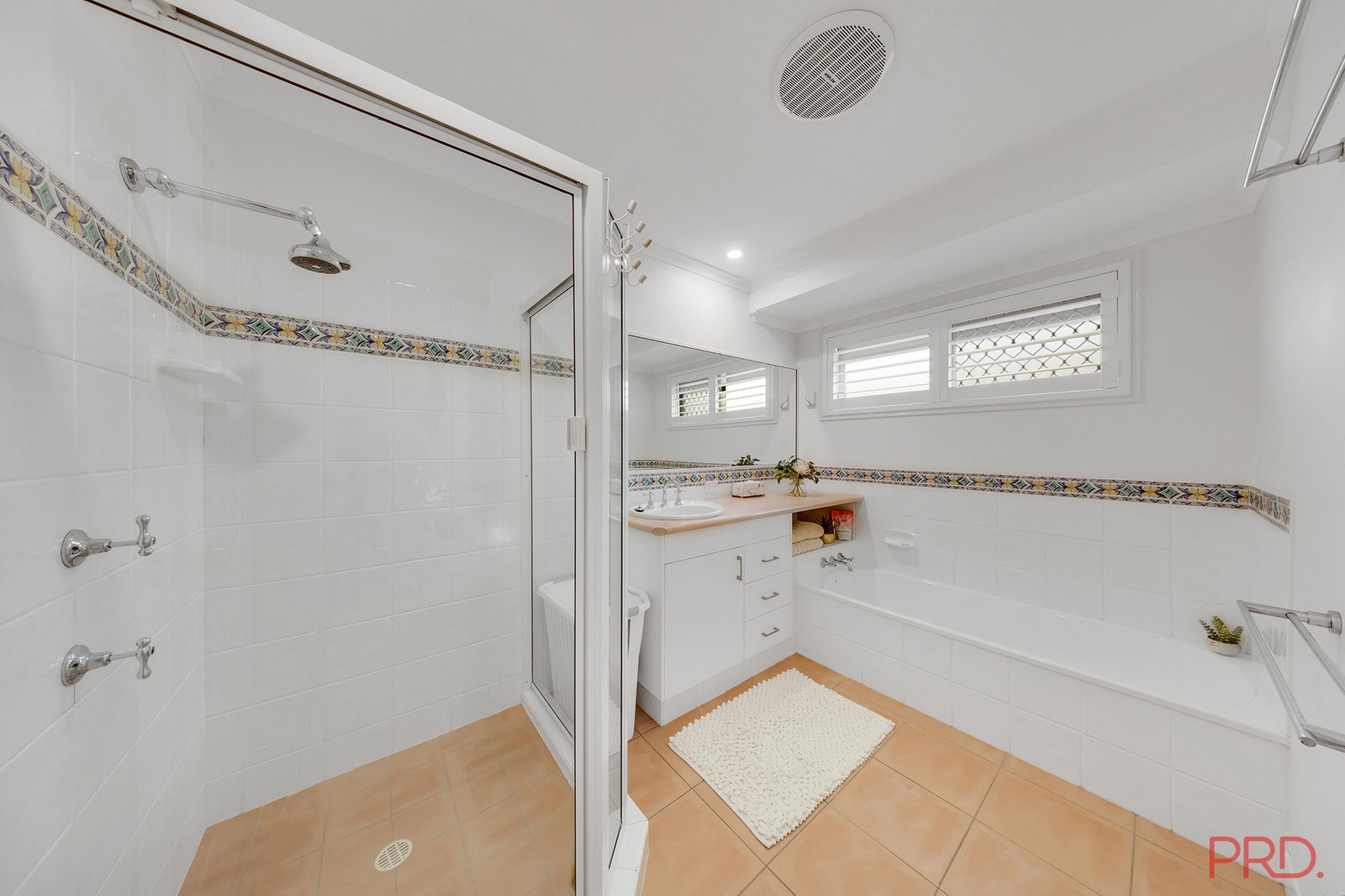 65 Geoffrey Thomas Drive TANNUM SANDS 12
