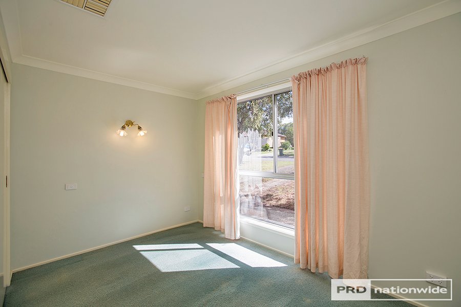 65 Graham Street TAMWORTH 12