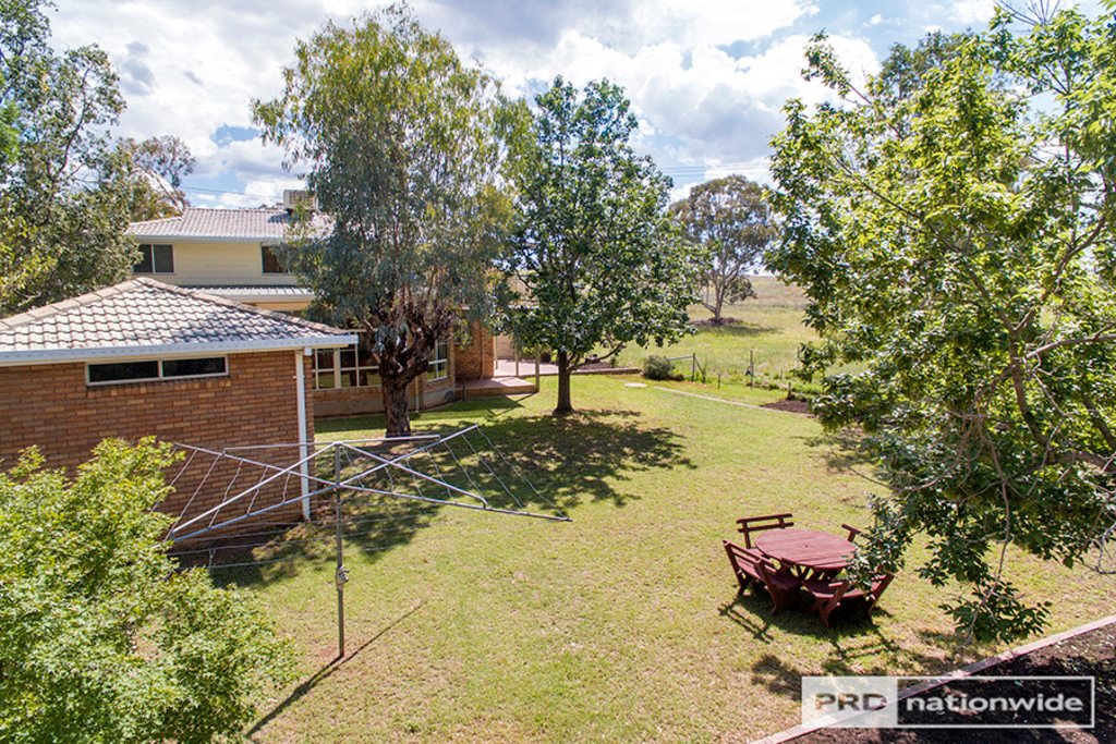 65 Graham Street TAMWORTH 18