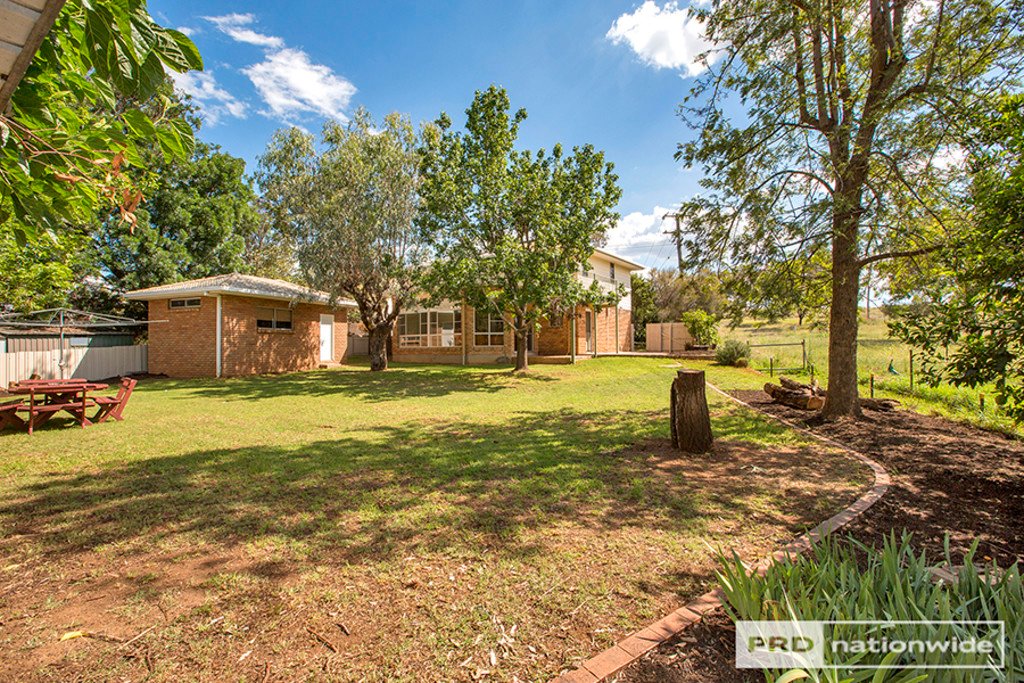 65 Graham Street TAMWORTH 19