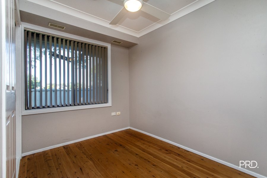 65 Greenbank Dr  Werrington Downs 9