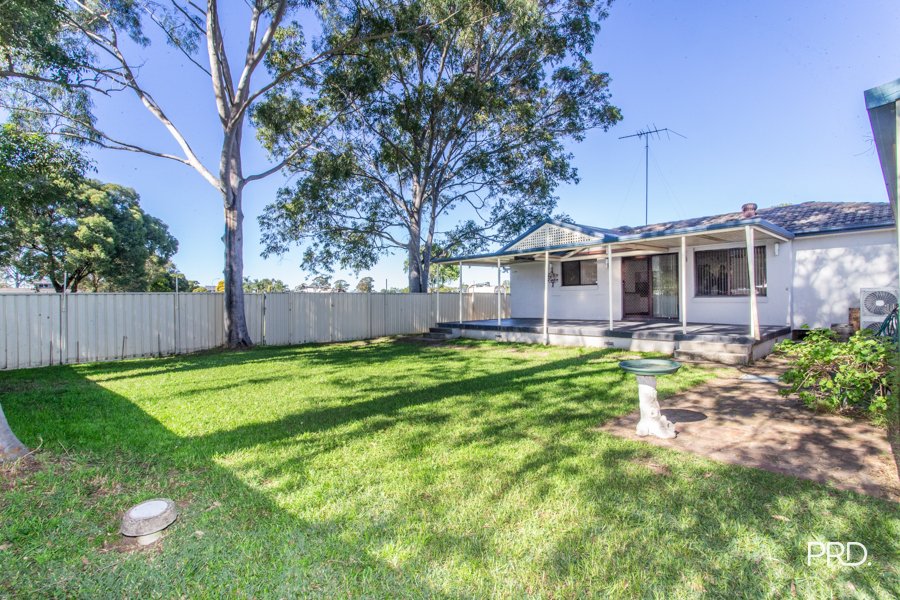 65 Greenbank Dr  Werrington Downs 13