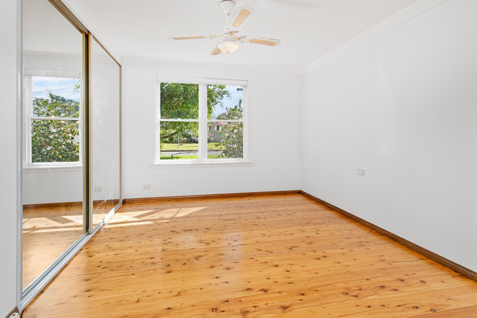 65 Hertford Street BERKELEY 4