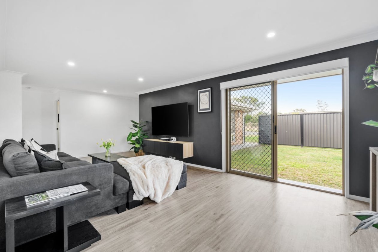 65 Hickey Way CARRARA 4