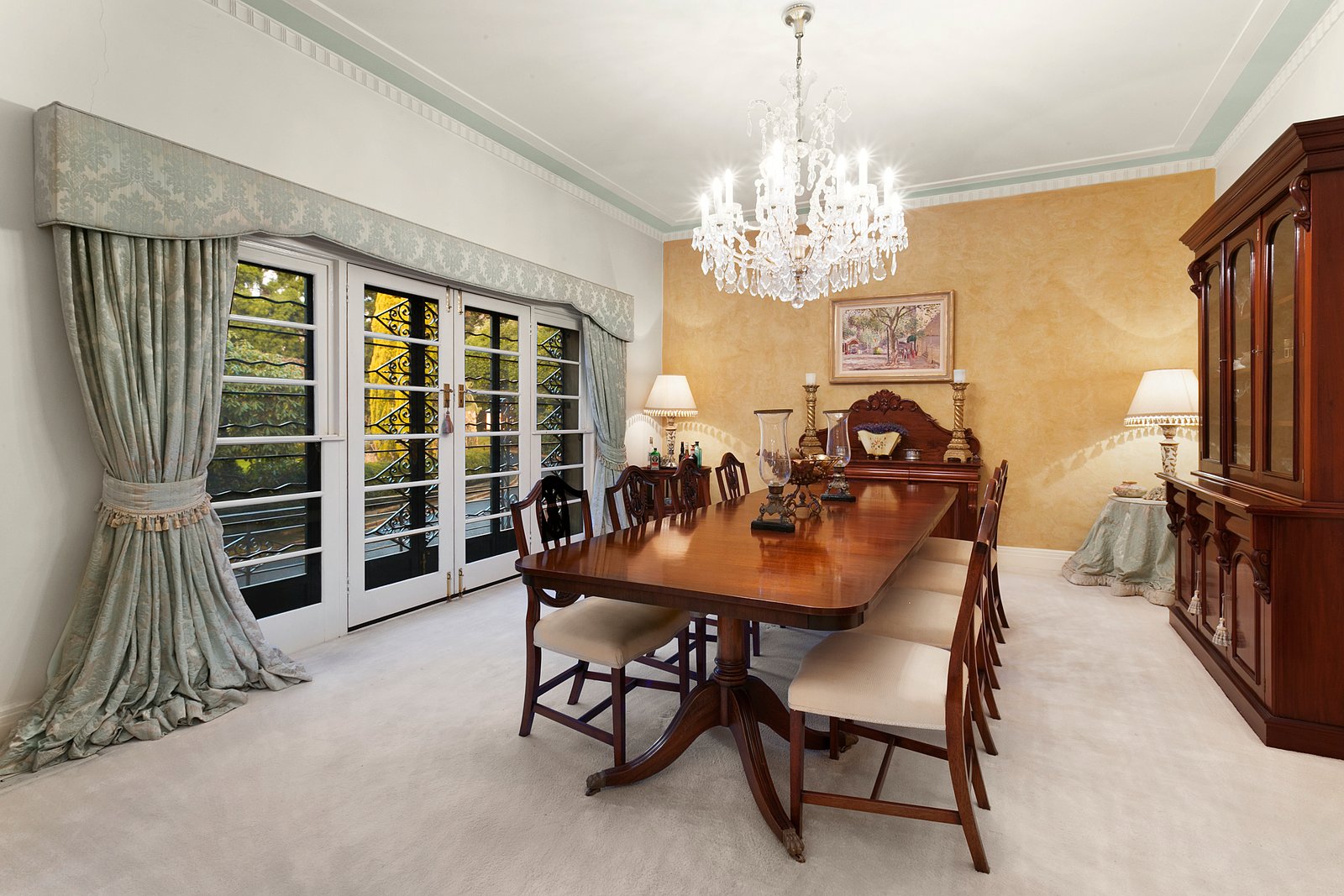 Real Estate and Property in 65 Hopetoun Road, Toorak, VIC