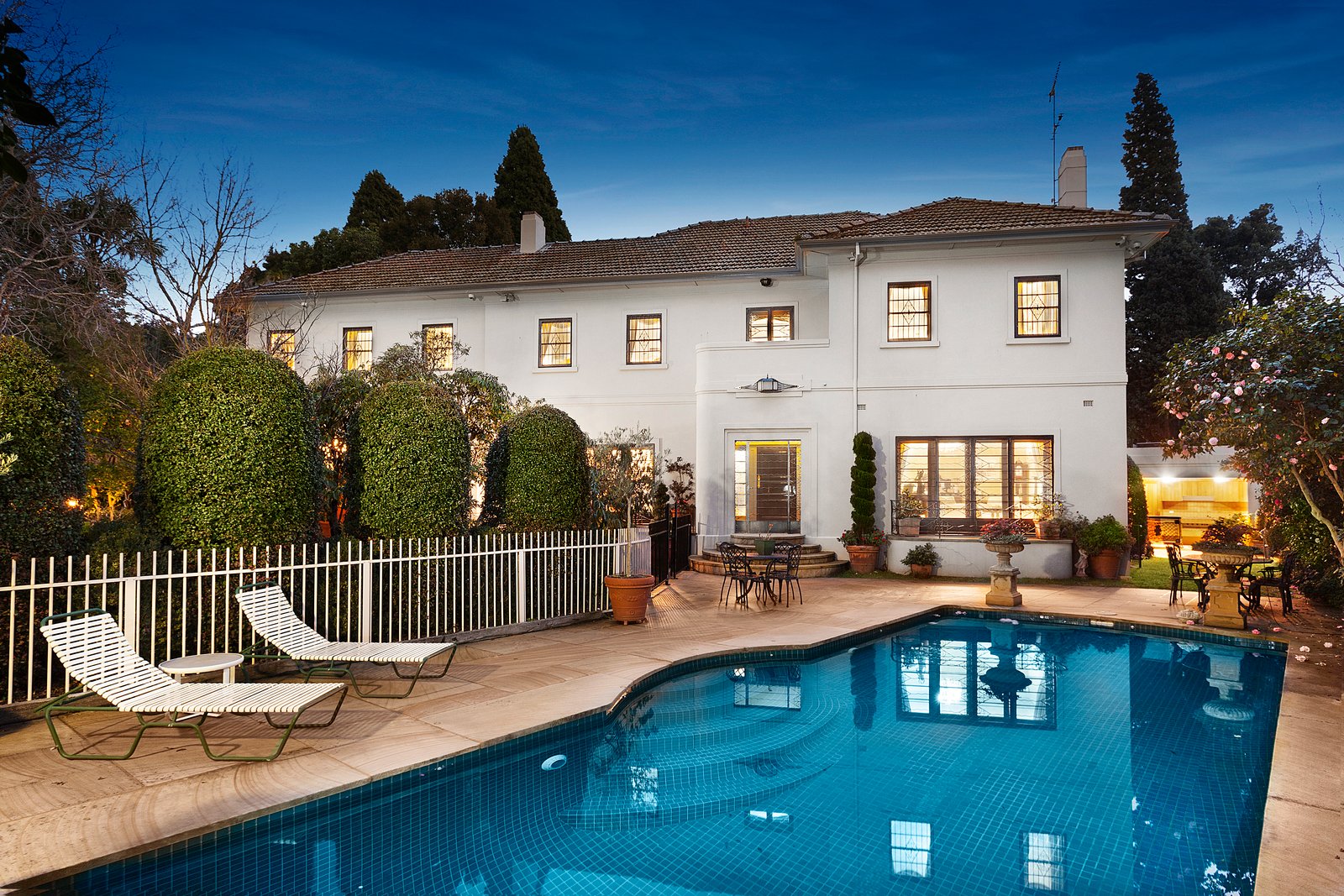 Real Estate and Property in 65 Hopetoun Road, Toorak, VIC