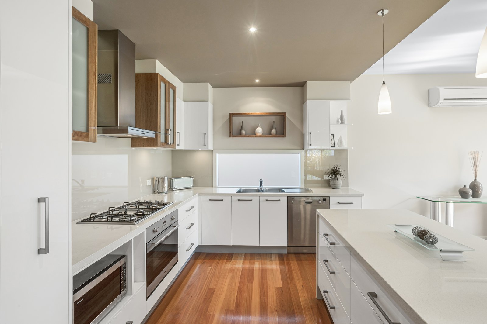 Gallery: 65 Lady Nelson Drive