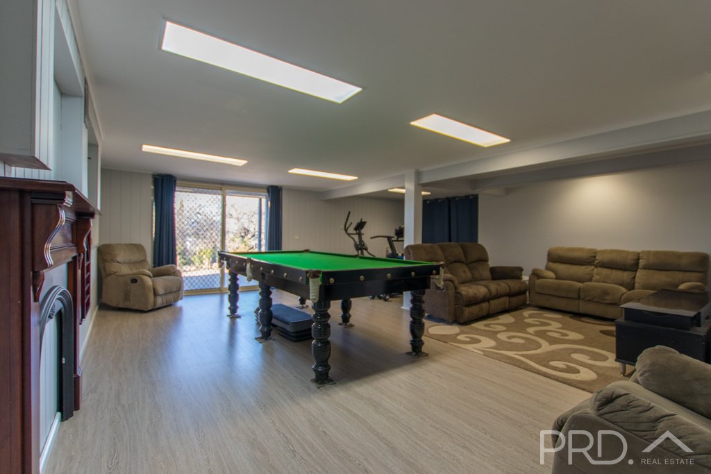 65 Lambie Street TUMUT 15