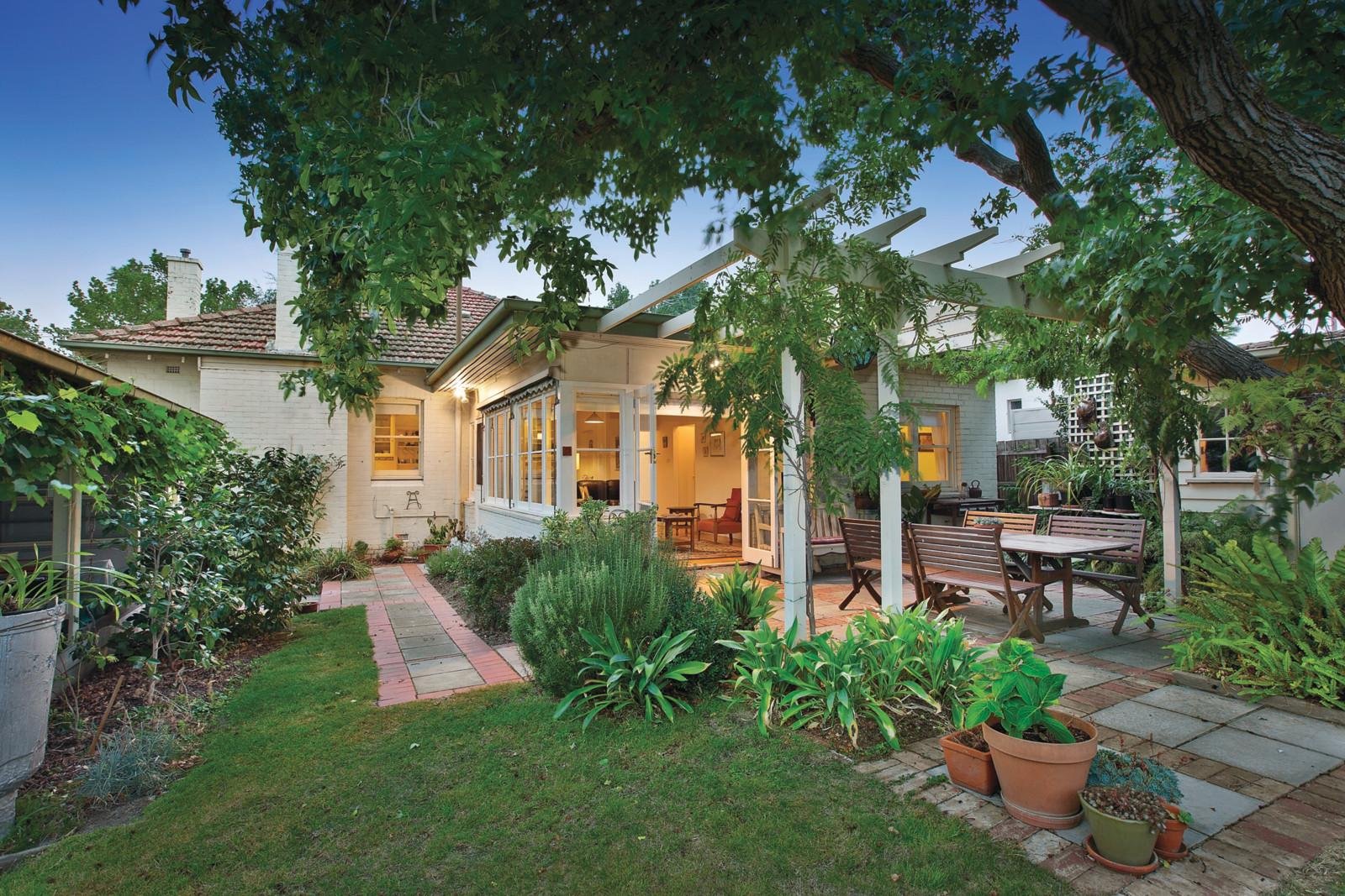 65 Manning Road, Malvern East, VIC