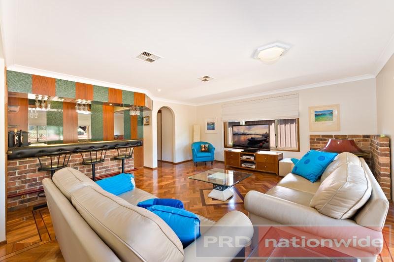 65 Martin Crescent MILPERRA 5