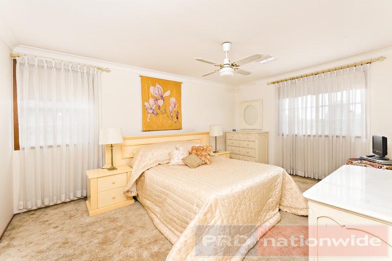 65 Martin Crescent MILPERRA 6