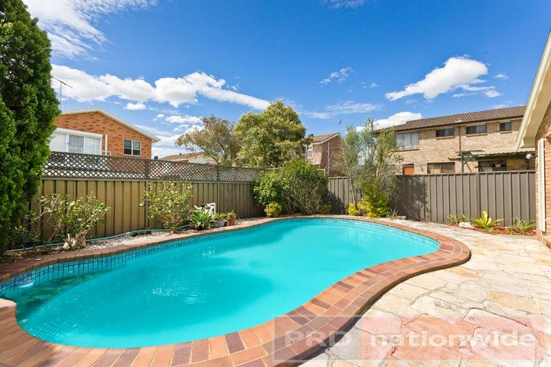 65 Martin Crescent MILPERRA 7