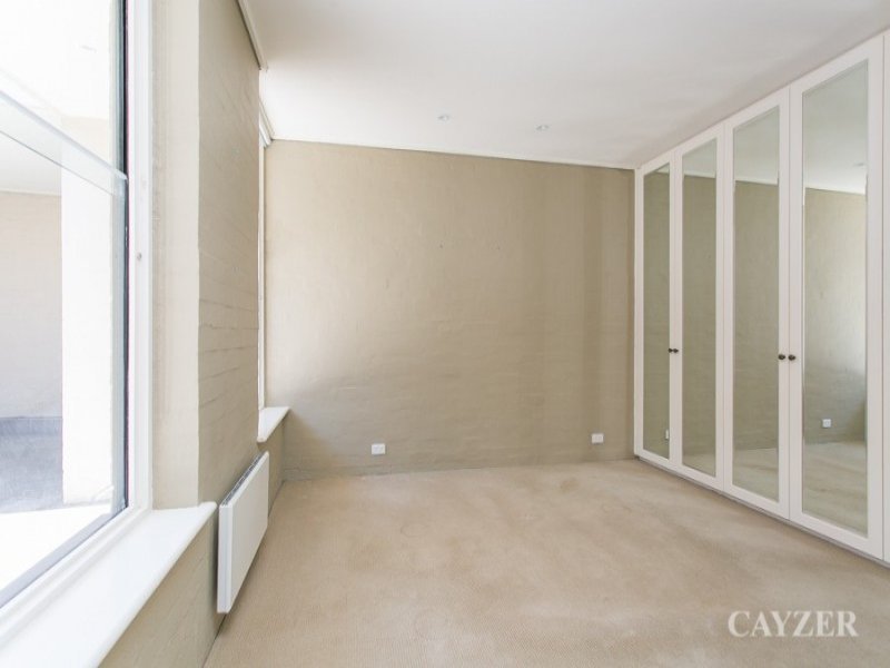 Gallery: 65 Nelson Road