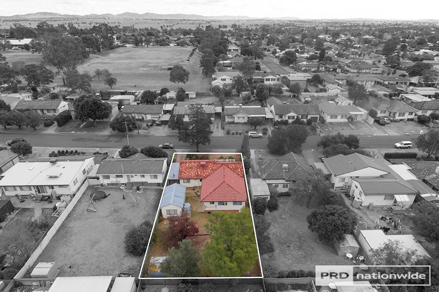 65 Oak Street TAMWORTH 22