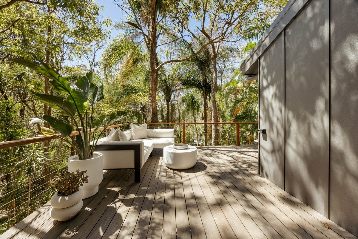 65 Ocean Parade Burleigh Heads 19