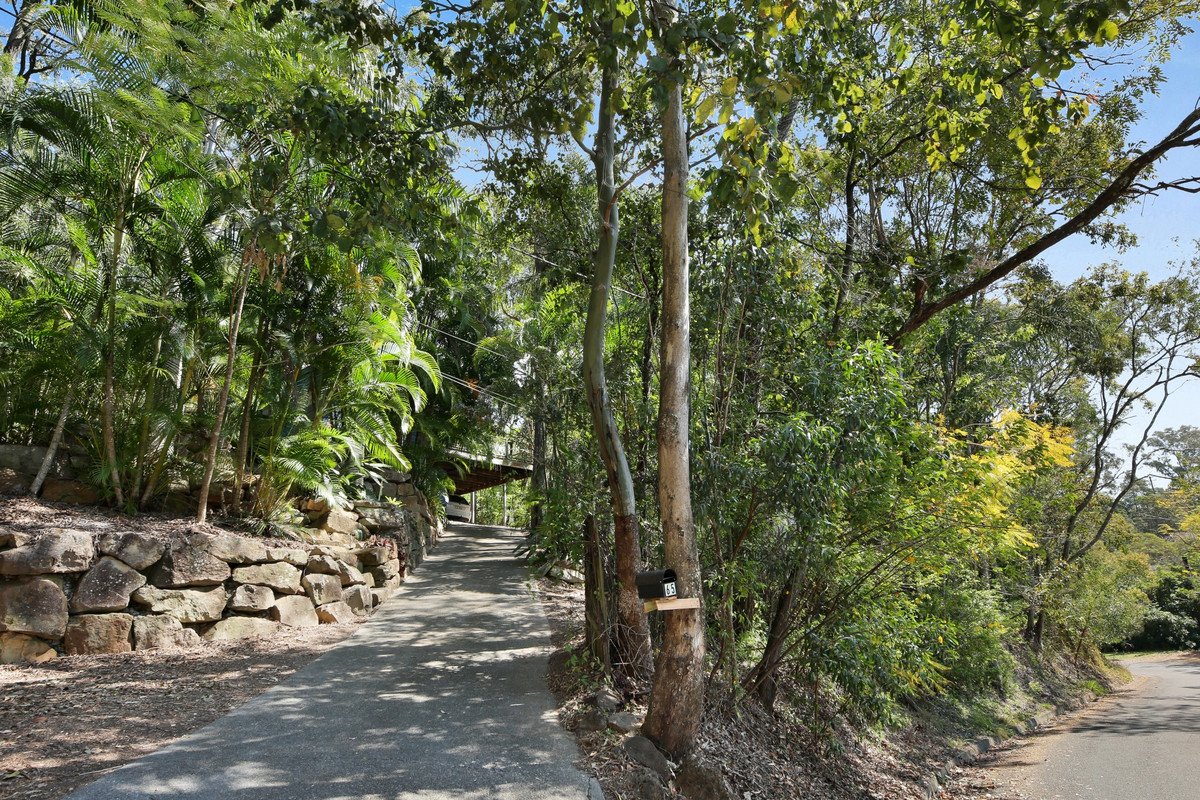 65 Ocean Parade Burleigh Heads 4