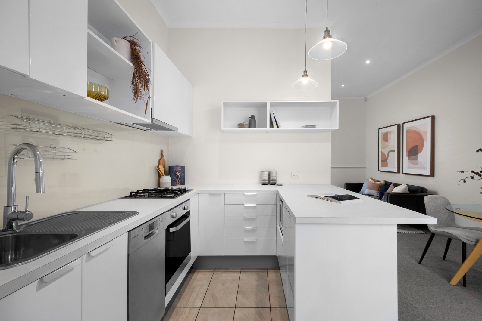 65 Ogrady Street, Albert Park, 3206