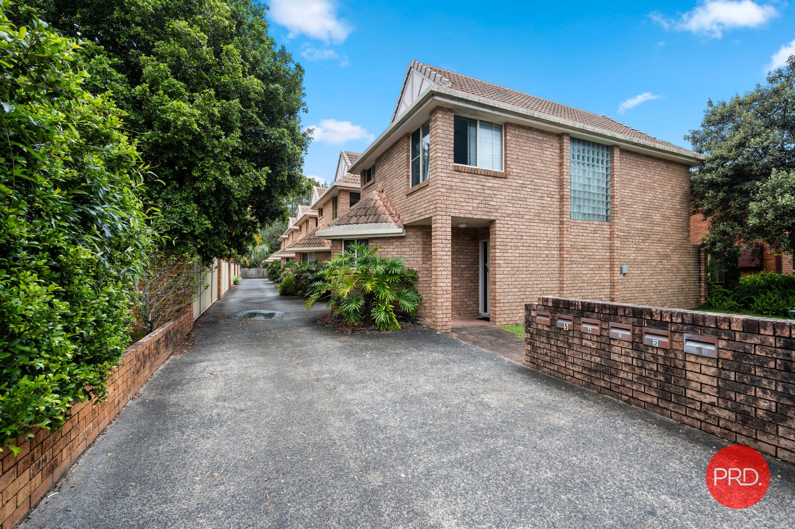 65 Park Beach Road COFFS HARBOUR 1
