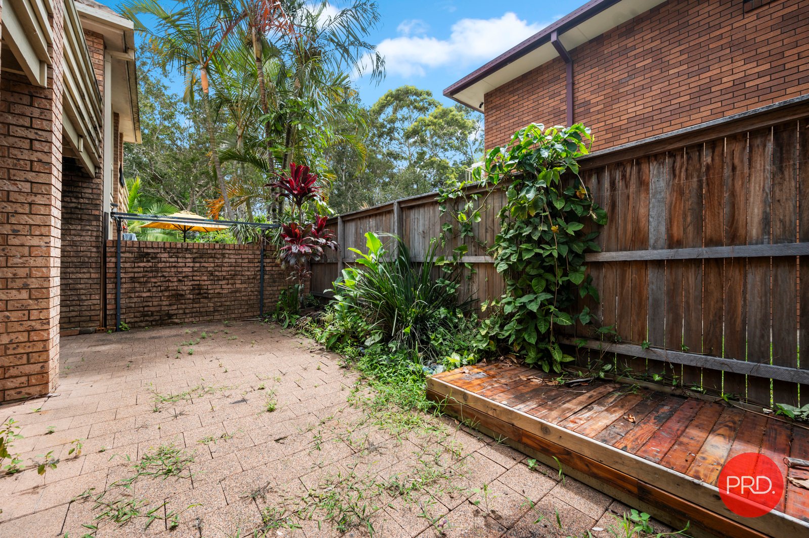 65 Park Beach Road COFFS HARBOUR 9