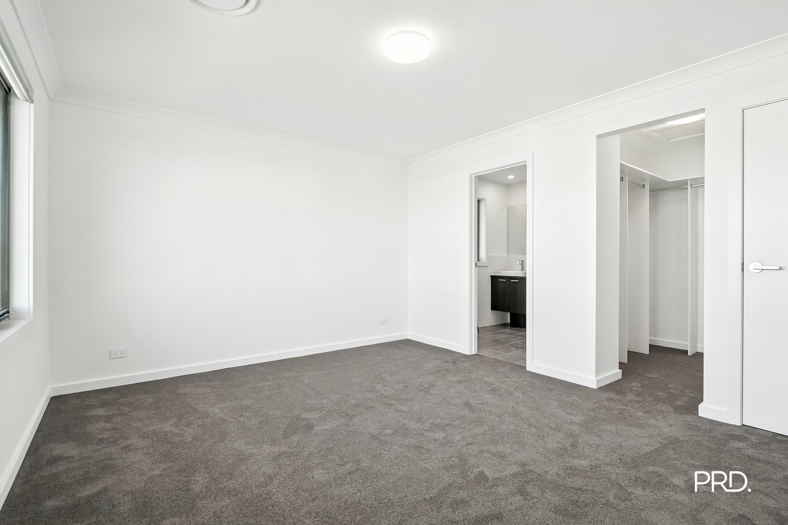 65 Peartree Cct  Werrington 5