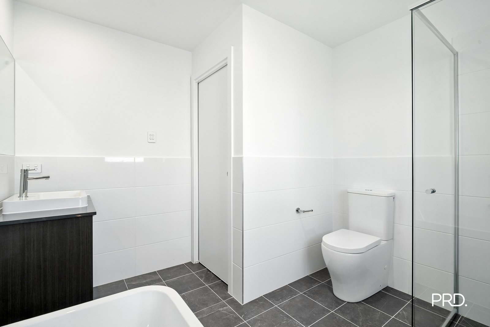 65 Peartree Cct  Werrington 6