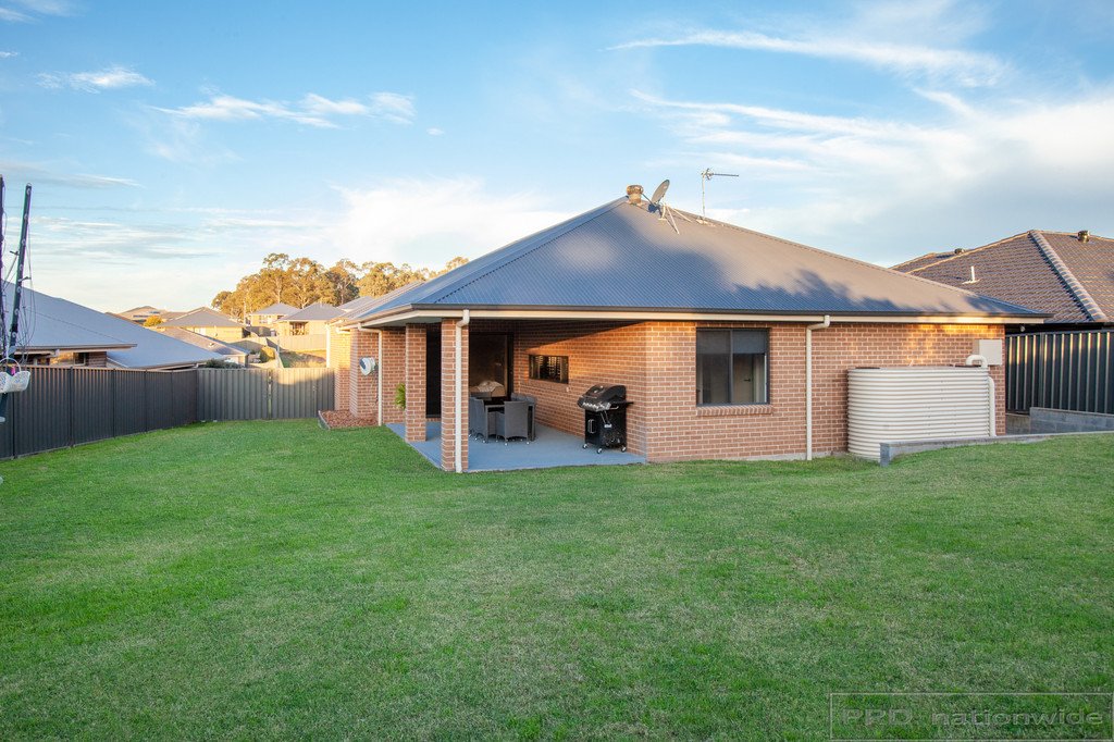 65 Radiant Avenue BOLWARRA HEIGHTS 6