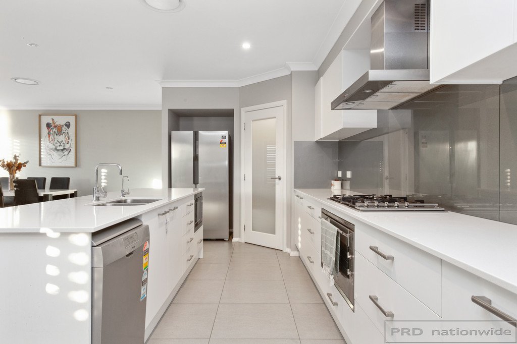 65 Radiant Avenue BOLWARRA HEIGHTS 12