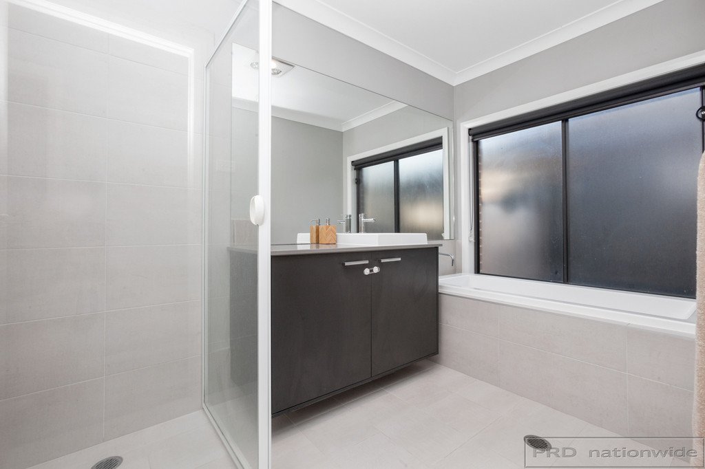 65 Radiant Avenue BOLWARRA HEIGHTS 20