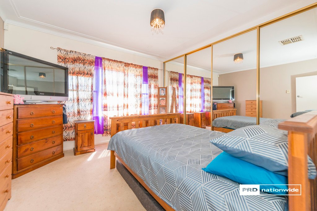 65 Robert Street TAMWORTH 10