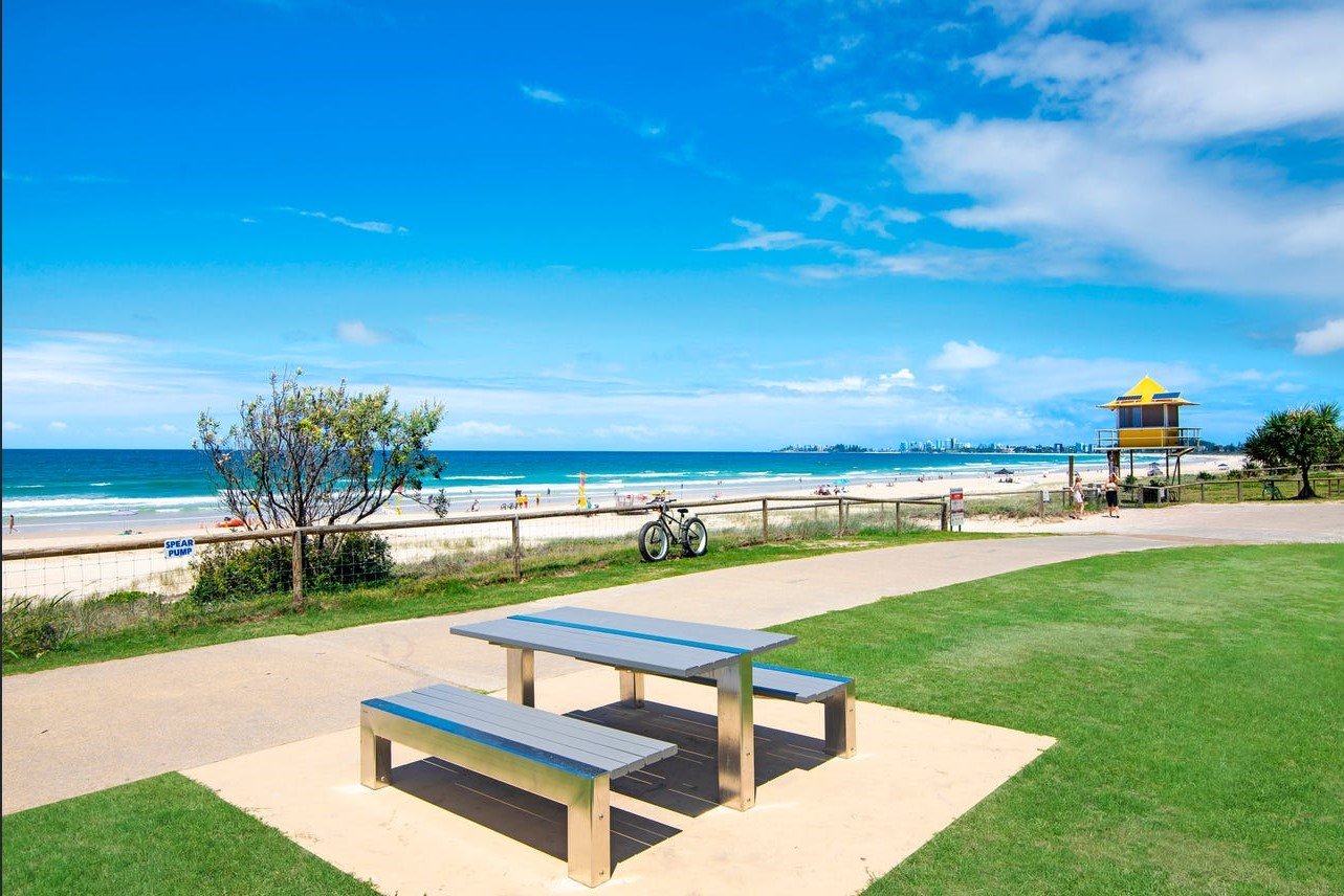 6/5 Rolan Court PALM BEACH 8