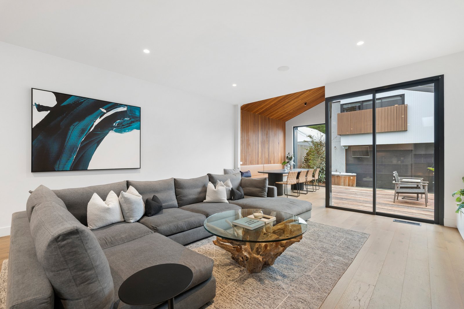 Gallery: 65 Ruskin Street
