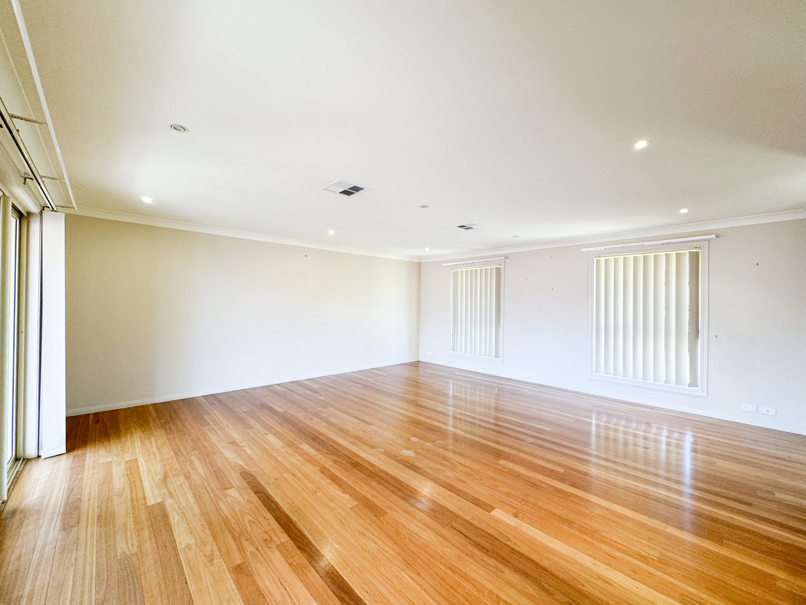 65 Sergeant Baker Drive CORLETTE 4