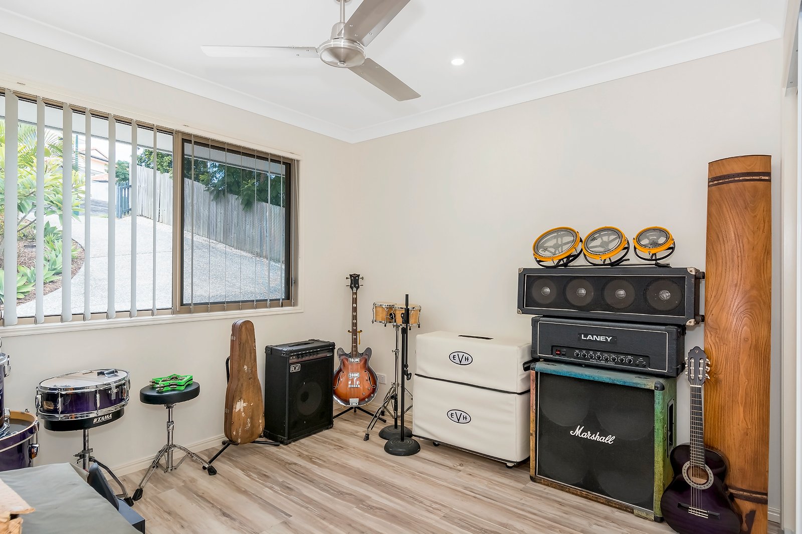 65 Sky Royal Terrace BURLEIGH HEADS 11