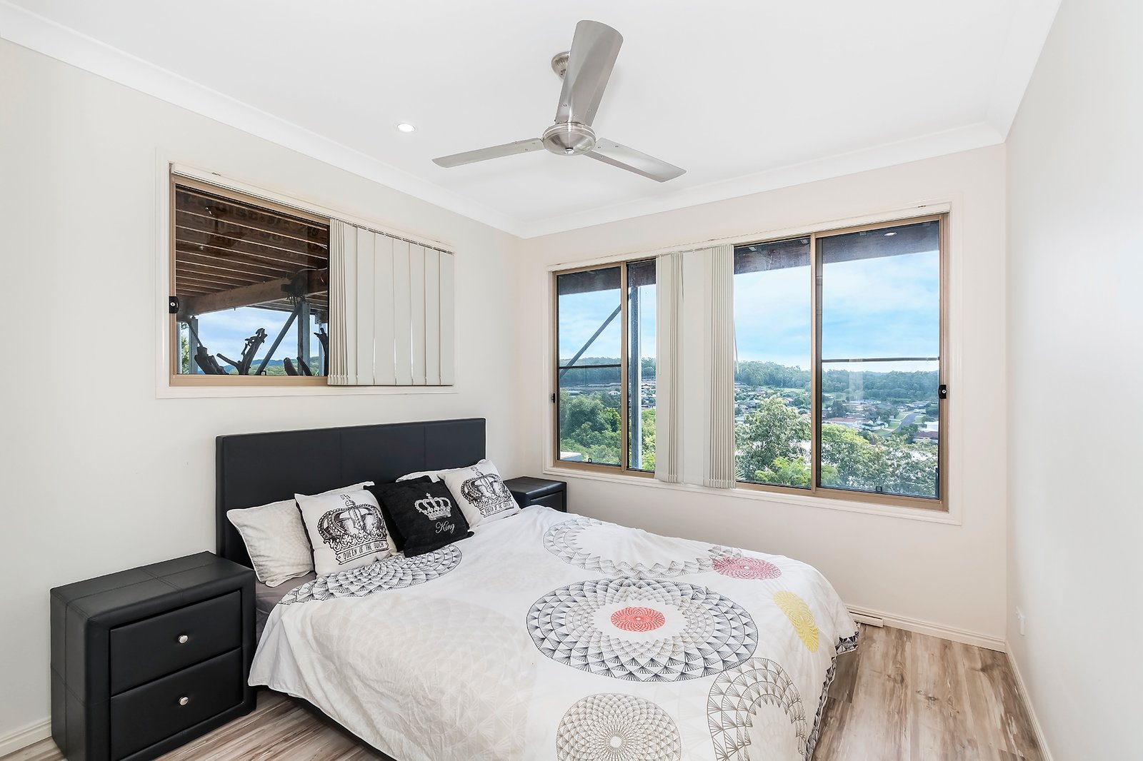 65 Sky Royal Terrace BURLEIGH HEADS 12