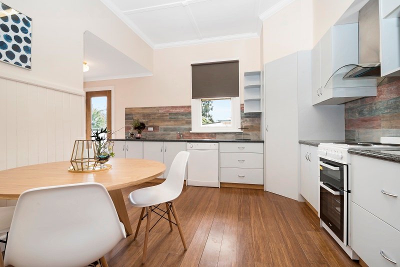 65 Strickland Road EAST BENDIGO 3