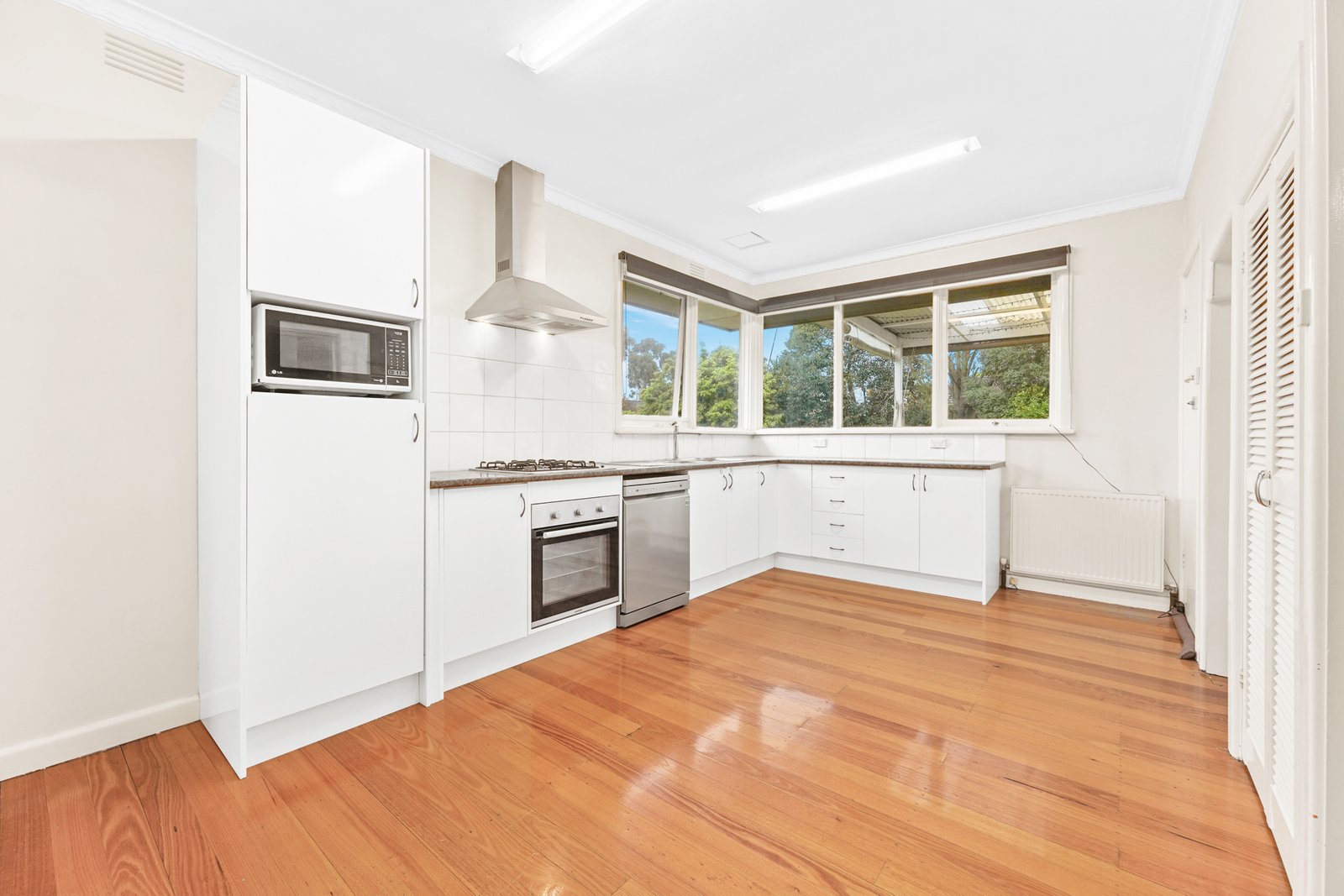 Gallery: 65 Sunhill Road