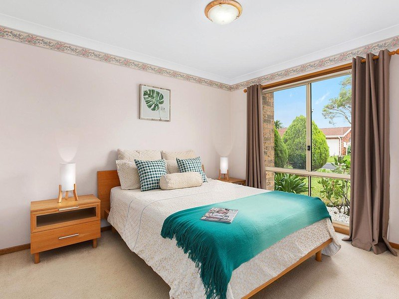65 Sunnybank Crescent HORSLEY 5
