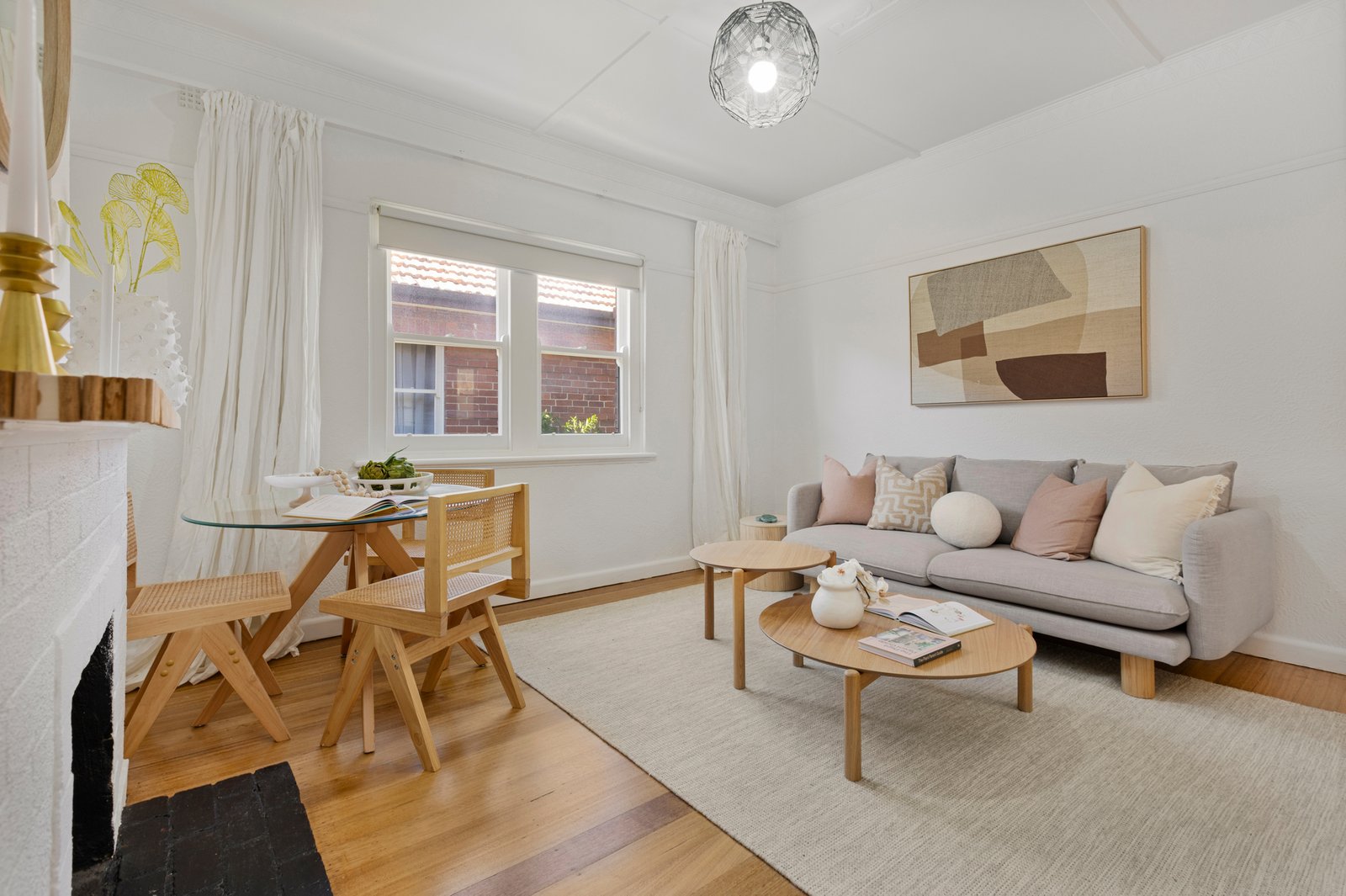 Gallery: 6/5 The Avenue
