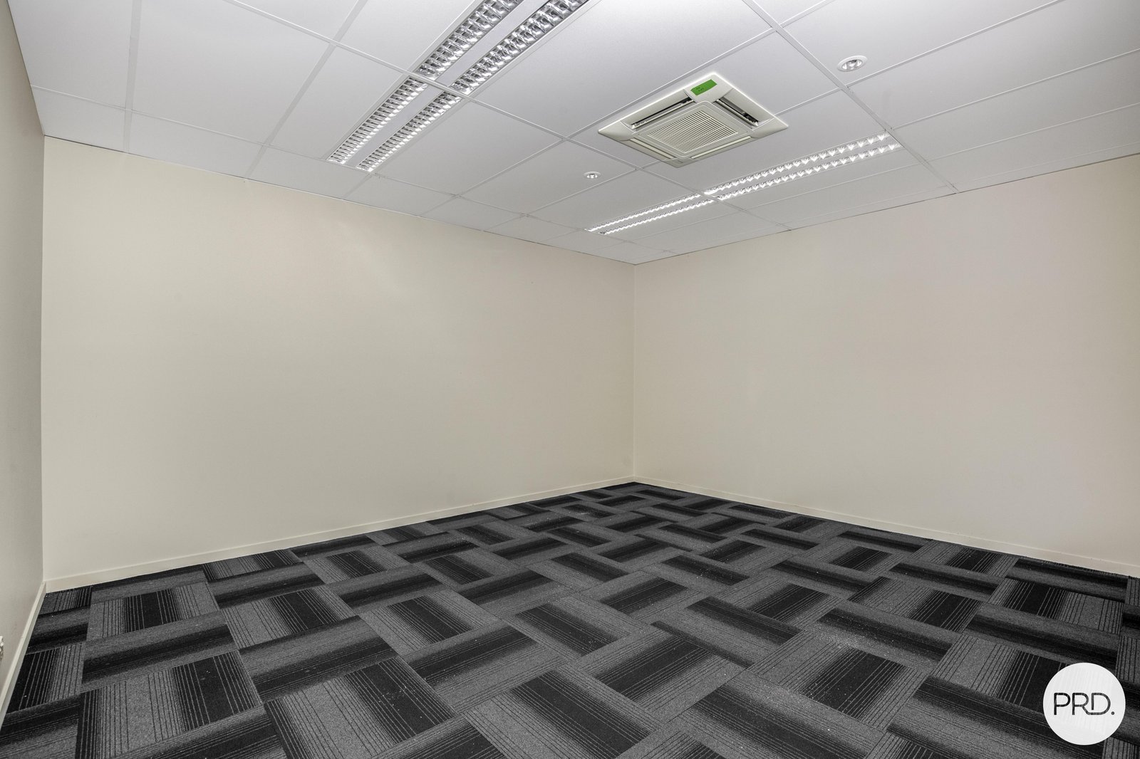 65 Victoria Street MACKAY 13