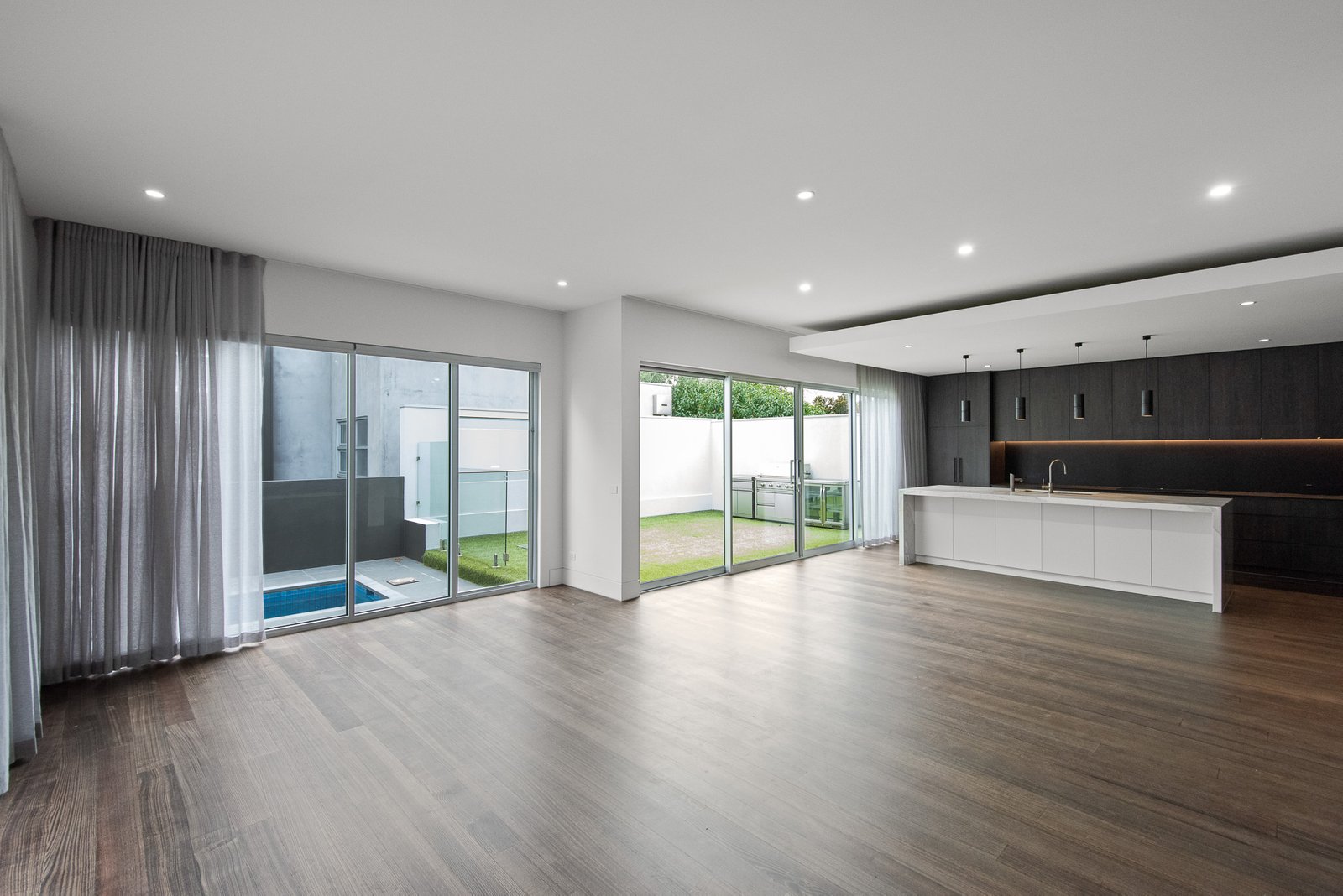 Gallery: 65 Victoria Street