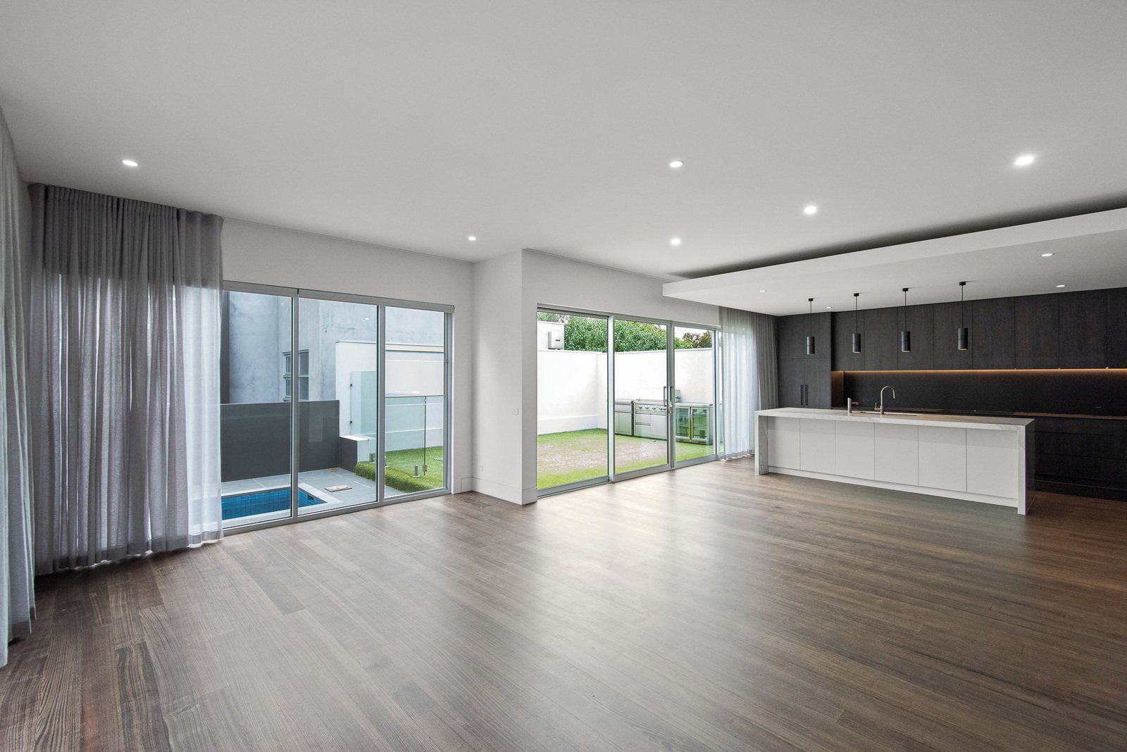 Gallery: 65 Victoria Street